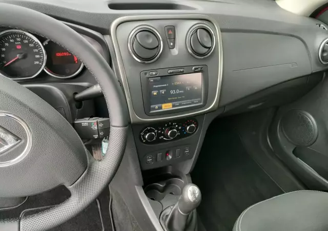 DACIA Sandero 0.9 TCe Laureate