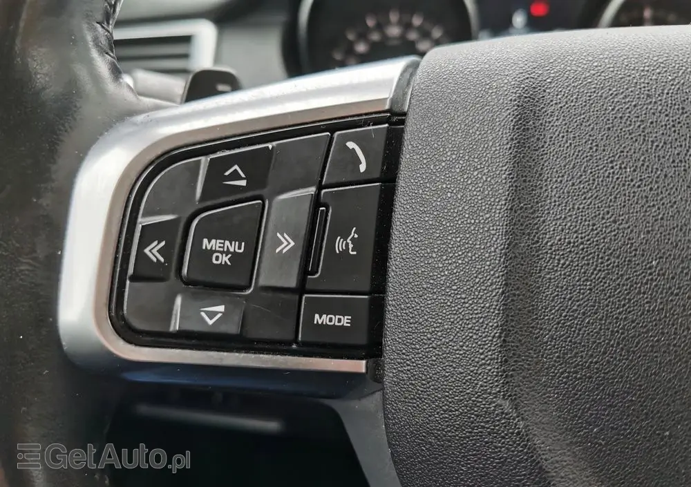 LAND ROVER Discovery Sport Ver-2-0-td4-hse-luxury