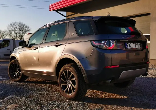 LAND ROVER Discovery Sport Ver-2-0-td4-hse-luxury