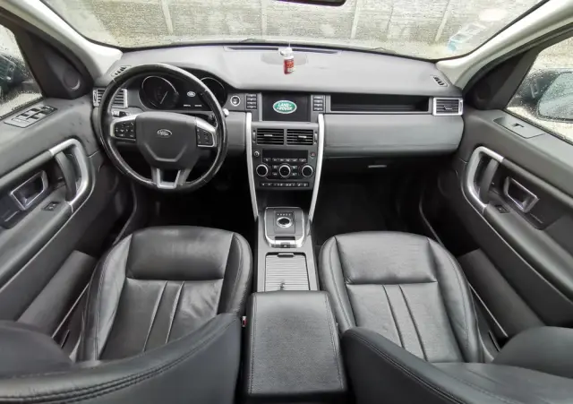 LAND ROVER Discovery Sport Ver-2-0-td4-hse-luxury
