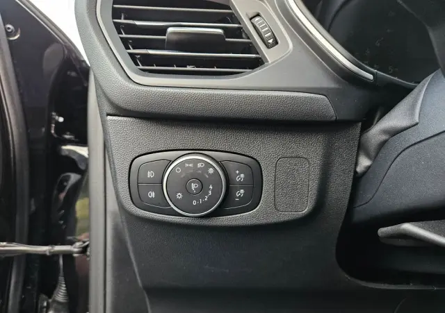 FORD Focus 2.0 EcoBlue Titanium X