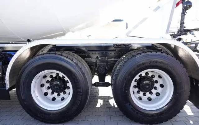 MAN TGS 32.420 / 8x4 / BETONOMIESZARKA IMER  / 55 TYS. KM / GRUSZKA 9M3 / 2018 ROK 