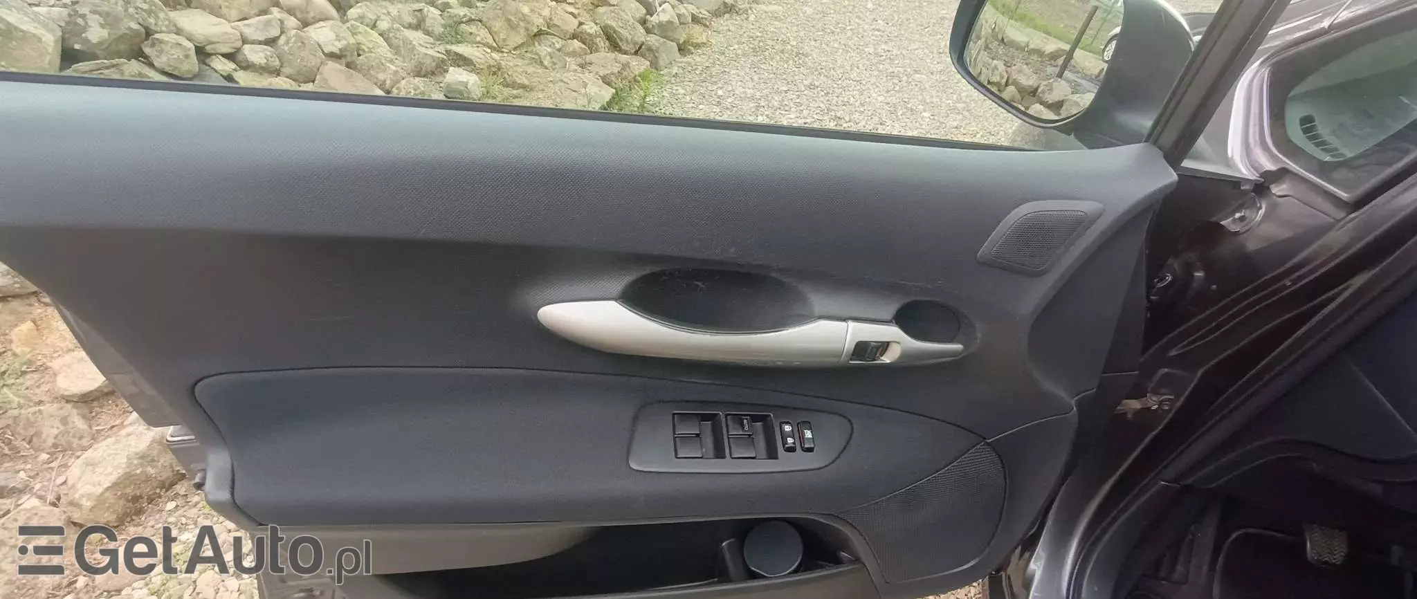 TOYOTA Auris 1.6 Life+