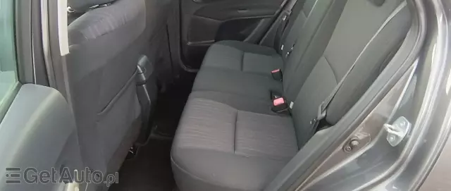 TOYOTA Auris 1.6 Life+