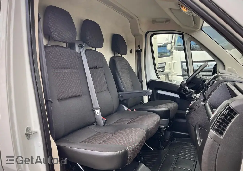 PEUGEOT BOXER L3H2 / WYCIAGARKA / KOGUTY / OŚWIETLENIE ROBOCZE / HAK / 2.2 165KM 
