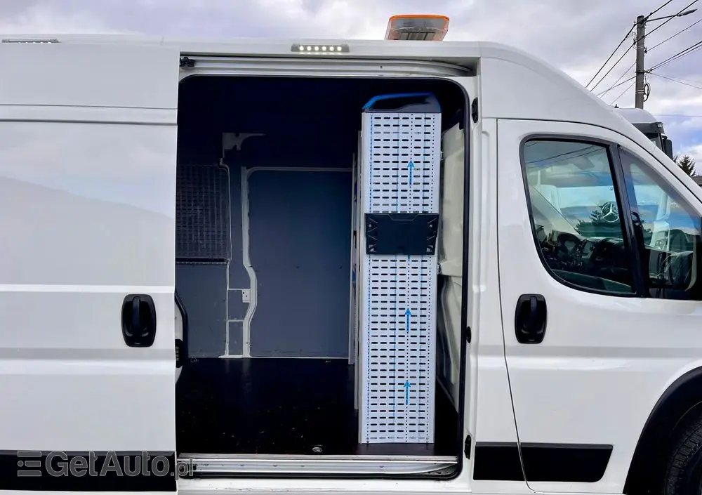 PEUGEOT BOXER L3H2 / WYCIAGARKA / KOGUTY / OŚWIETLENIE ROBOCZE / HAK / 2.2 165KM 