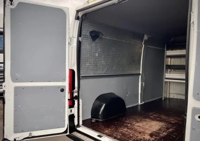 PEUGEOT BOXER L3H2 / WYCIAGARKA / KOGUTY / OŚWIETLENIE ROBOCZE / HAK / 2.2 165KM 