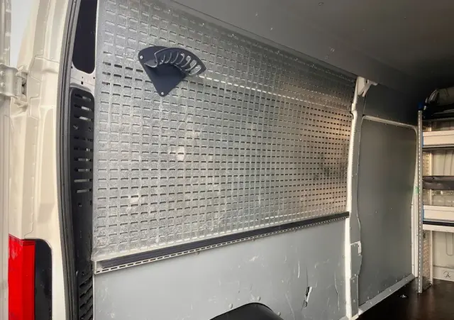 PEUGEOT BOXER L3H2 / WYCIAGARKA / KOGUTY / OŚWIETLENIE ROBOCZE / HAK / 2.2 165KM 