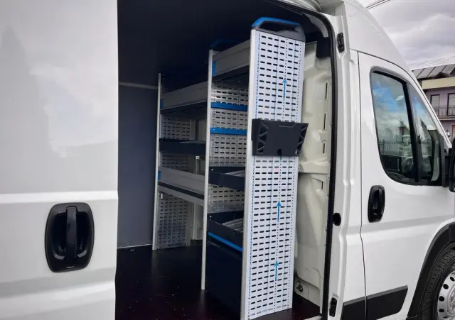 PEUGEOT BOXER L3H2 / WYCIAGARKA / KOGUTY / OŚWIETLENIE ROBOCZE / HAK / 2.2 165KM 