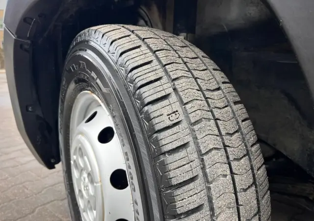 PEUGEOT BOXER L3H2 / WYCIAGARKA / KOGUTY / OŚWIETLENIE ROBOCZE / HAK / 2.2 165KM 