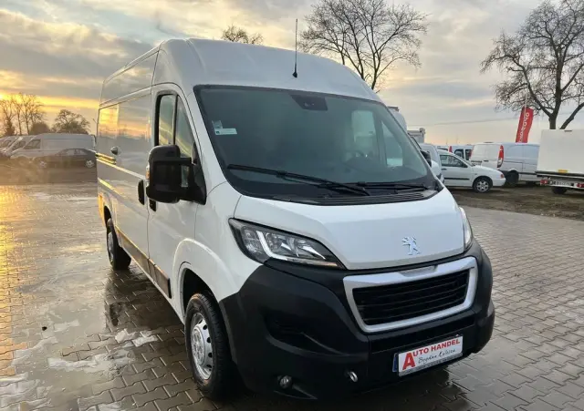 PEUGEOT Boxer 