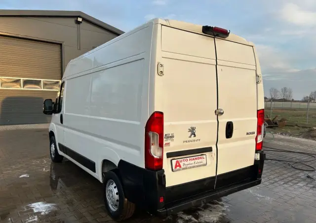 PEUGEOT Boxer 