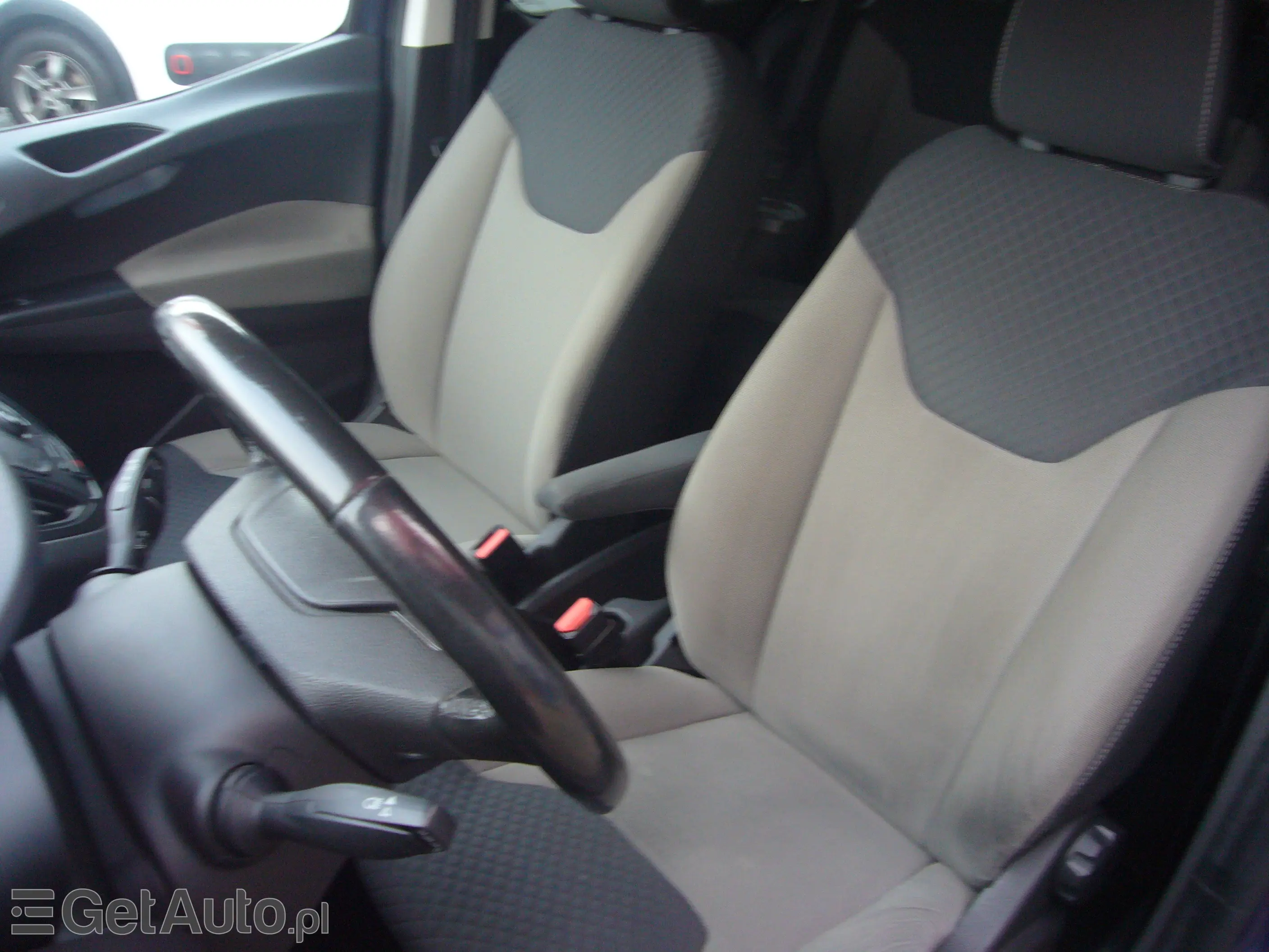 FORD Tourneo Connect 