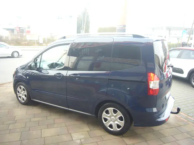 FORD Tourneo Connect 