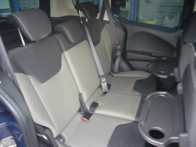 FORD Tourneo Connect 