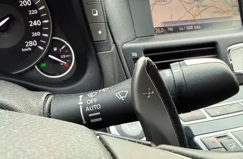 INFINITI M 