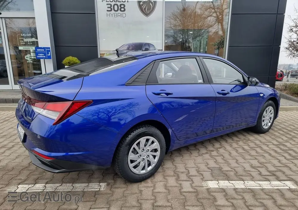 HYUNDAI Elantra 1.6 Modern