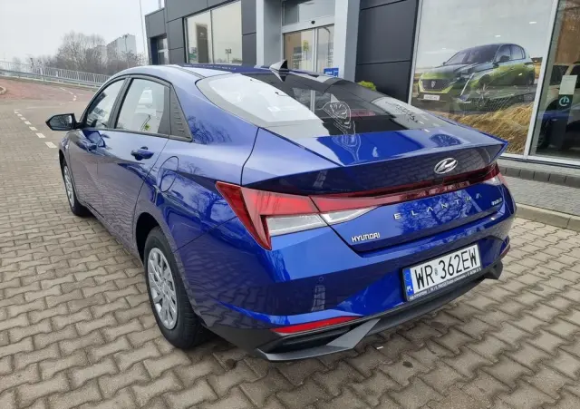 HYUNDAI Elantra 1.6 Modern