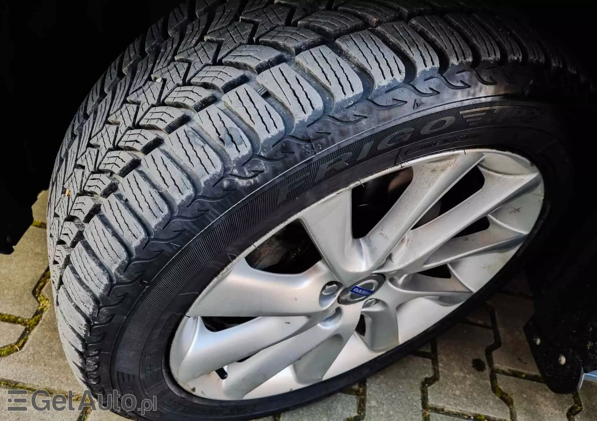 VOLVO V60 D4 Drive-E Momentum