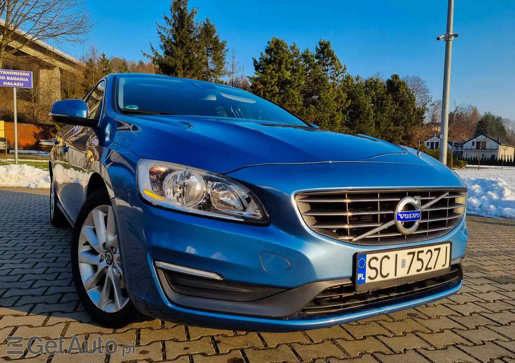 VOLVO V60 D4 Drive-E Momentum