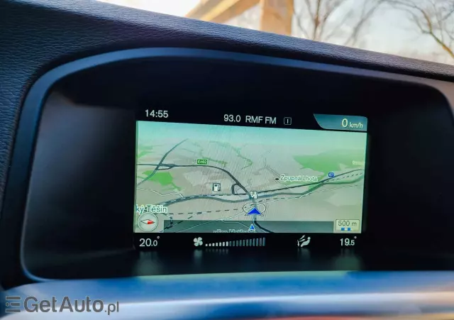 VOLVO V60 D4 Drive-E Momentum