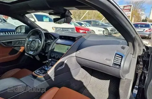 JAGUAR F-type 