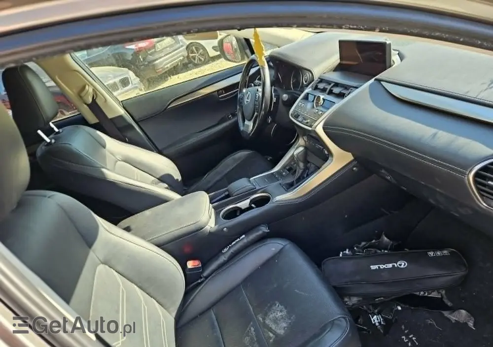 LEXUS NX 300h