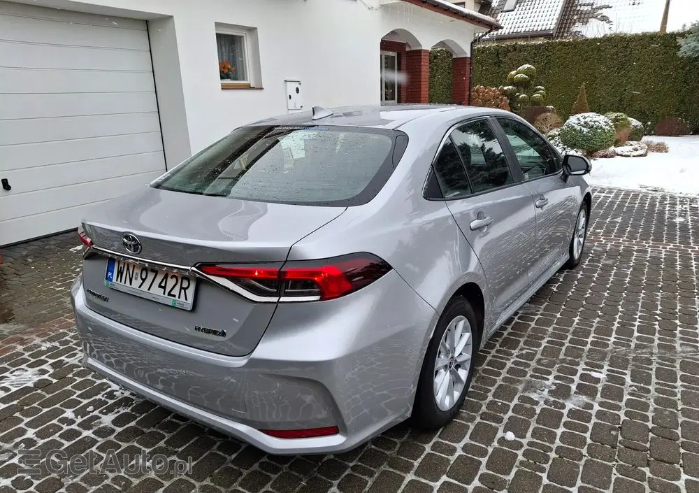 TOYOTA Corolla 1.8 Hybrid Comfort