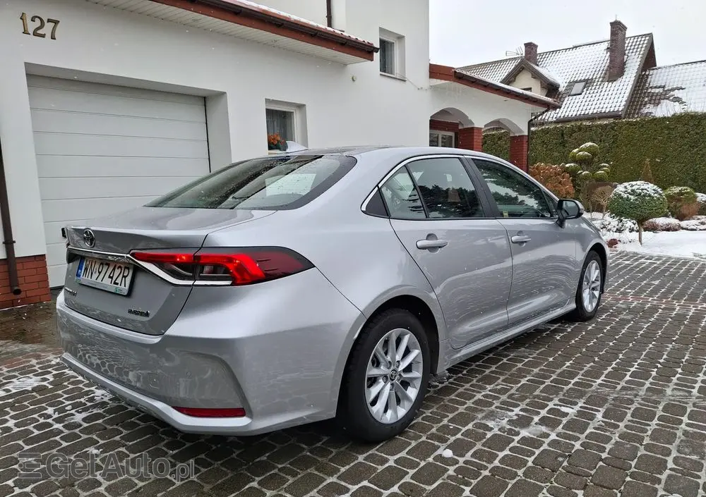 TOYOTA Corolla 1.8 Hybrid Comfort