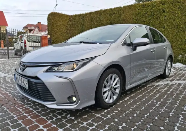 TOYOTA Corolla 1.8 Hybrid Comfort