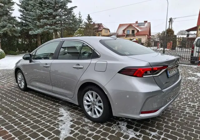 TOYOTA Corolla 1.8 Hybrid Comfort