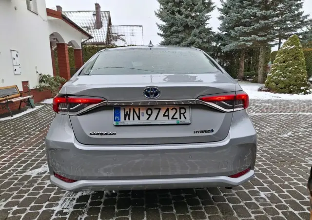 TOYOTA Corolla 1.8 Hybrid Comfort