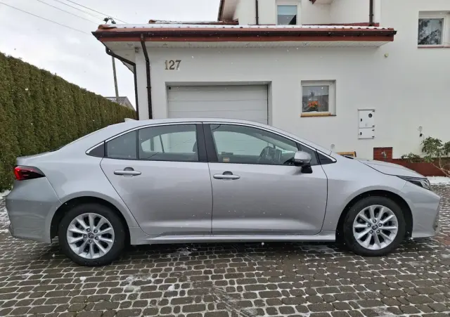 TOYOTA Corolla 1.8 Hybrid Comfort