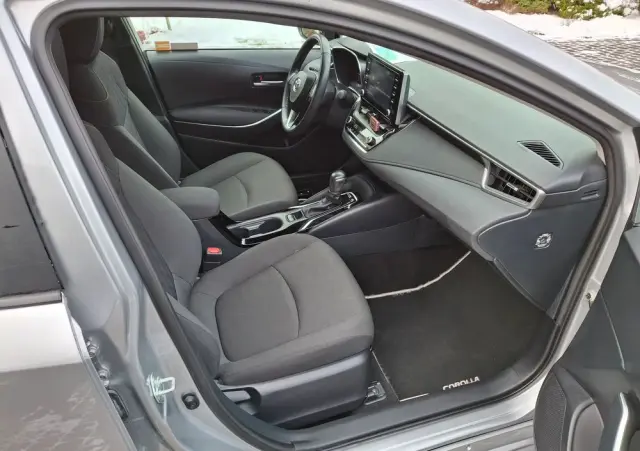 TOYOTA Corolla 1.8 Hybrid Comfort