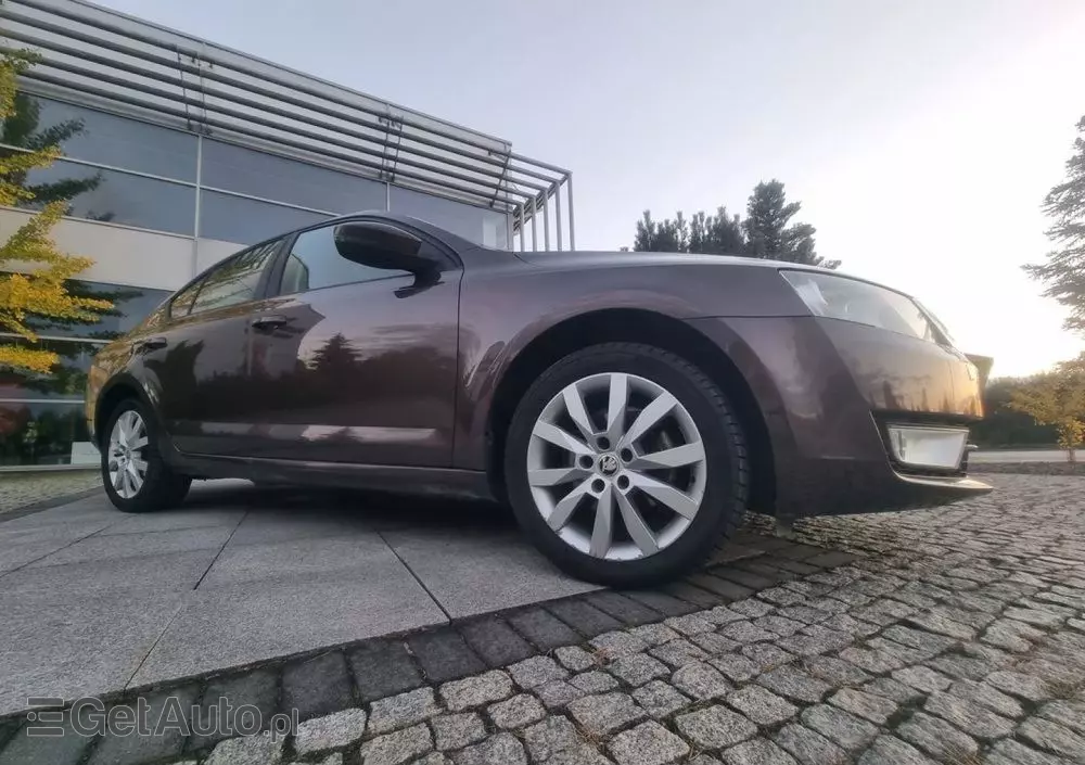 SKODA Octavia 1.6 TDI Elegance