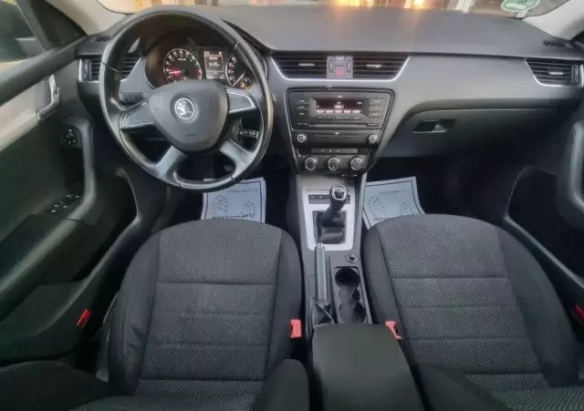 SKODA Octavia 1.6 TDI Elegance