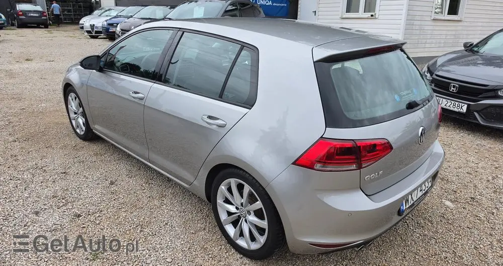 VOLKSWAGEN Golf 1.4 TSI BMT Highline Perfectline