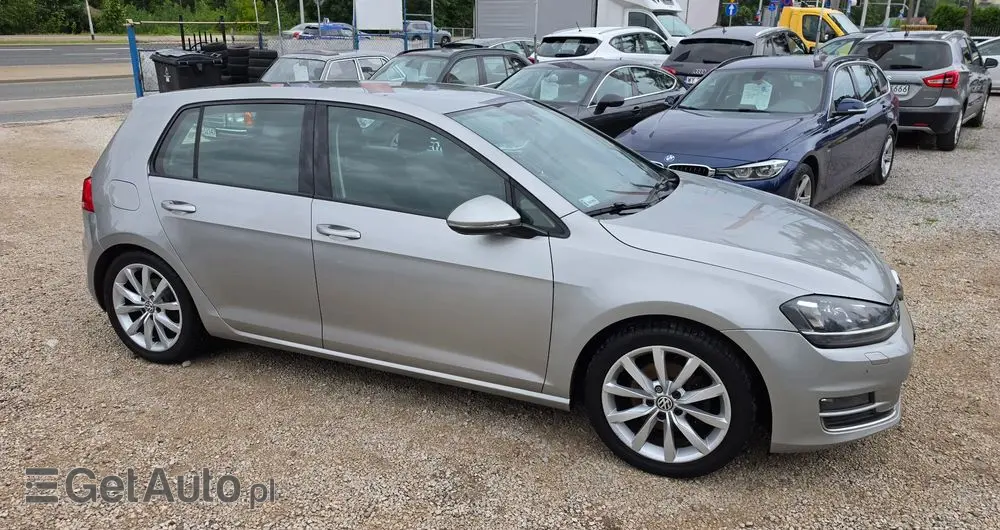 VOLKSWAGEN Golf 1.4 TSI BMT Highline Perfectline