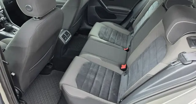 VOLKSWAGEN Golf 1.4 TSI BMT Highline Perfectline