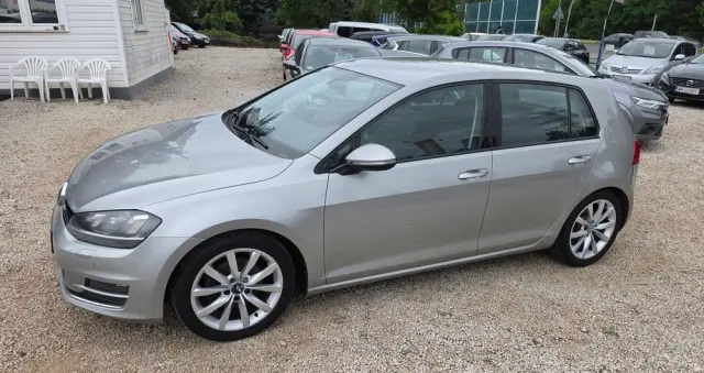VOLKSWAGEN Golf 1.4 TSI BMT Highline Perfectline