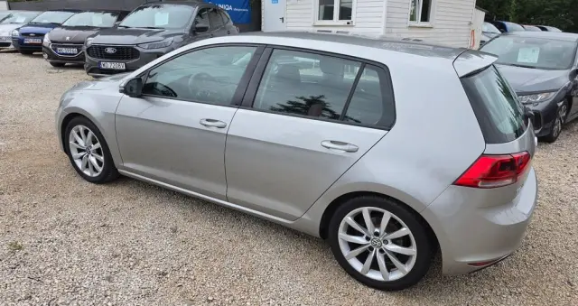 VOLKSWAGEN Golf 1.4 TSI BMT Highline Perfectline