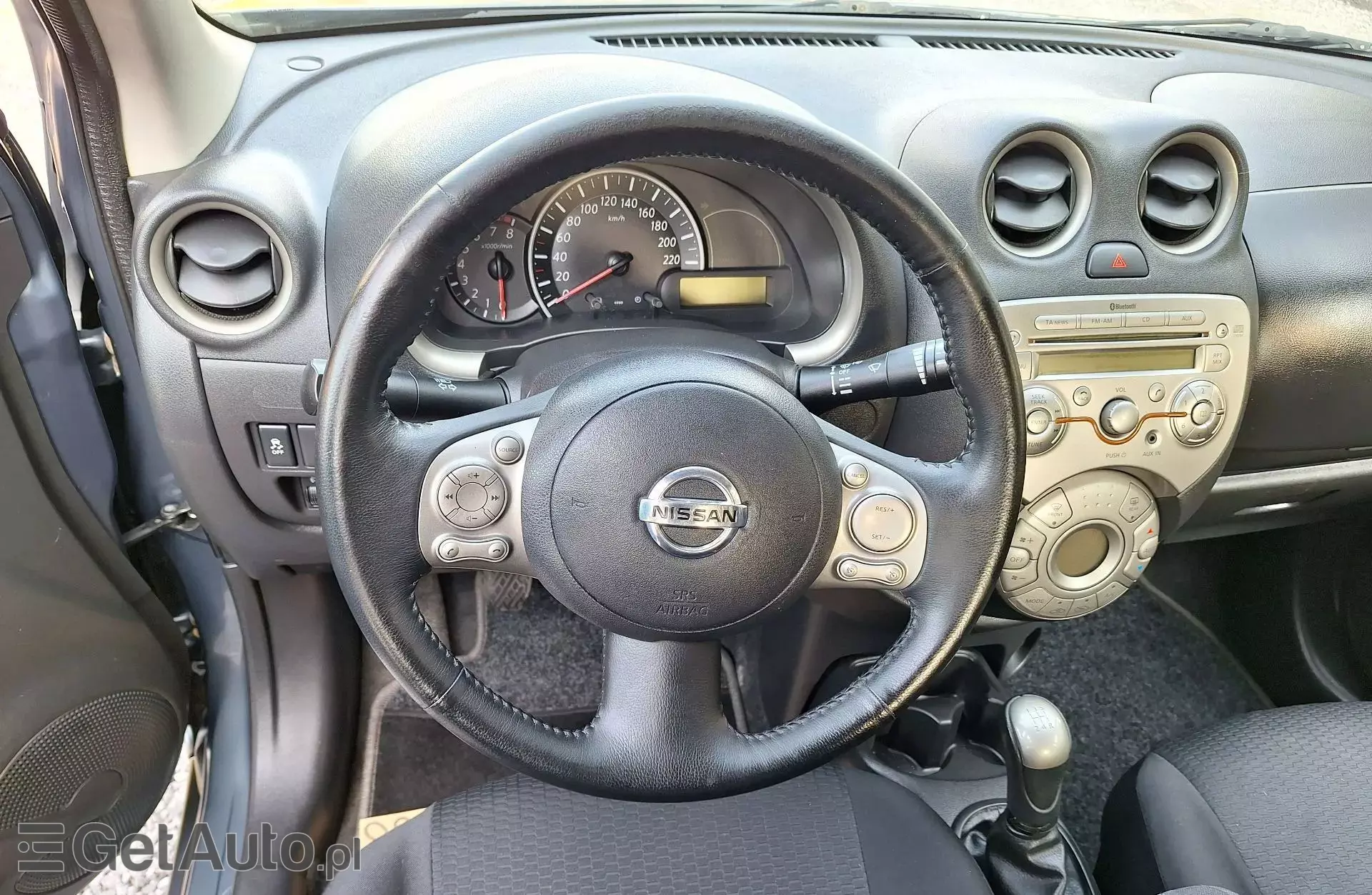 NISSAN Micra 1.2 i 16V (80 KM)