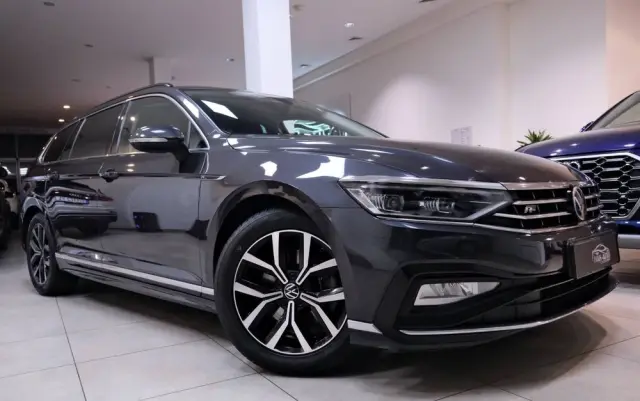 VOLKSWAGEN Passat 2.0 TDI EVO Business DSG