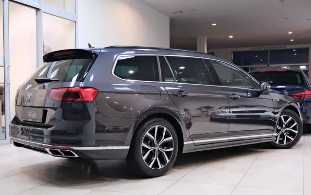 VOLKSWAGEN Passat 2.0 TDI EVO Business DSG
