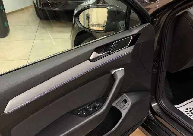 VOLKSWAGEN Passat 2.0 TDI EVO Business DSG
