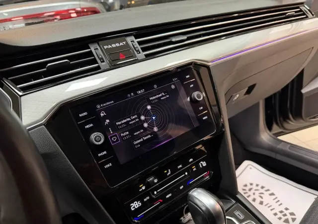 VOLKSWAGEN Passat 2.0 TDI EVO Business DSG