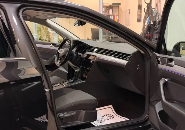 VOLKSWAGEN Passat 2.0 TDI EVO Business DSG