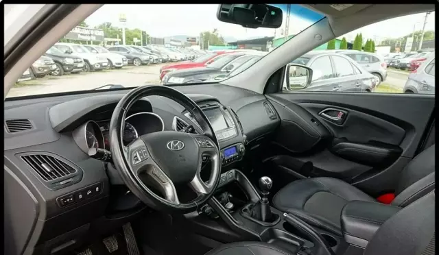 HYUNDAI Ix35 