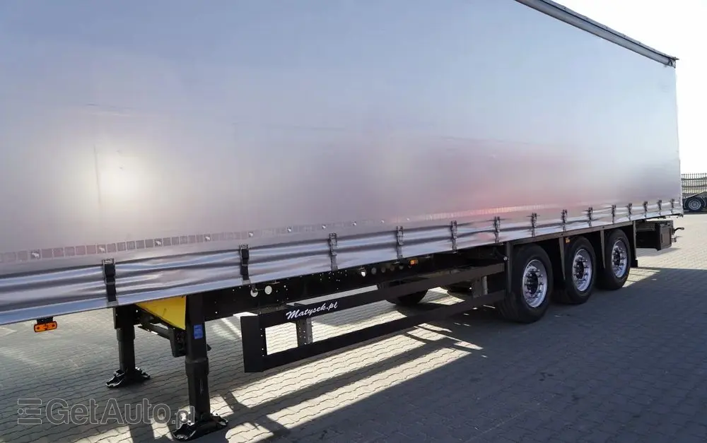 SCHMITZ CARGOBULL IRANKA / JOLODA / TRAILERLODA /  VARIOS / 385/55 R22,5 /  DACH PODNOSZONY 