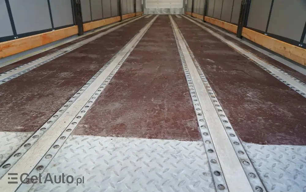 SCHMITZ CARGOBULL IRANKA / JOLODA / TRAILERLODA /  VARIOS / 385/55 R22,5 /  DACH PODNOSZONY 